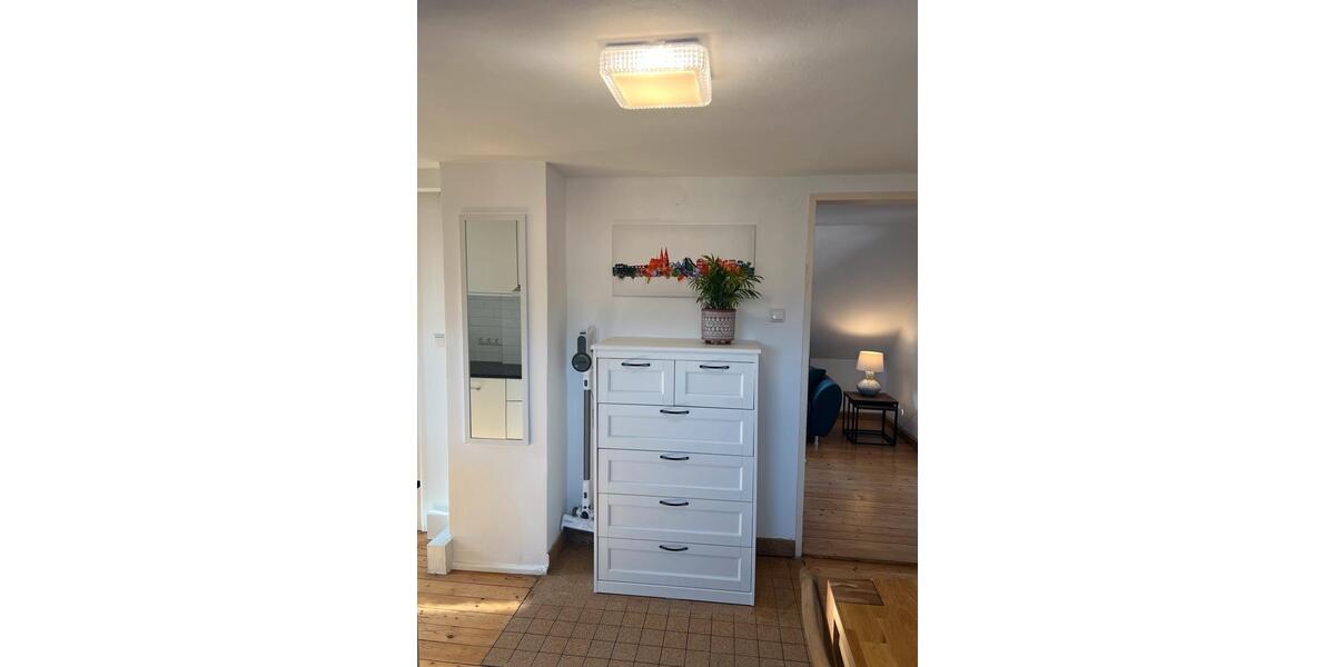 Dachgeschoßwohnung Tegernheim - 2 Zimmer, 50 m&sup2;, 995&euro; | Angebot:26251062