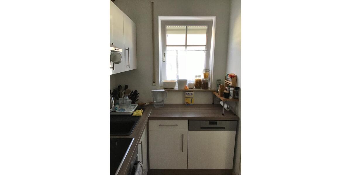 Etagenwohnung Schiltberg - 4 Zimmer, 130 m&sup2;, 1.380&euro; | Angebot:26196409