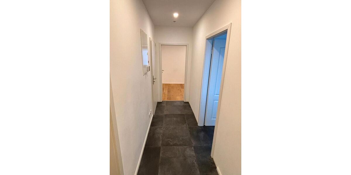 Wohnen auf Zeit Gummersbach Berstig Süd - 2 Zimmer, 55 m&sup2;, 17&euro; | Angebot:25370127