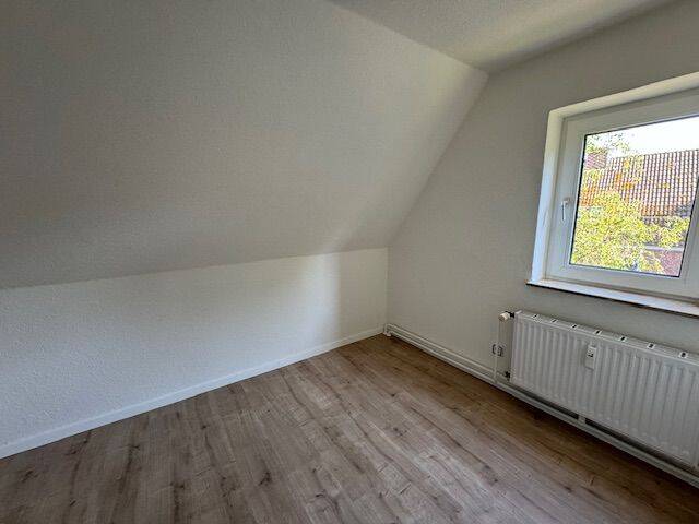 Etagenwohnung Rendsburg Margaretenhof - 2 Zimmer, 27 m&sup2;, 300&euro; | Angebot:26763542