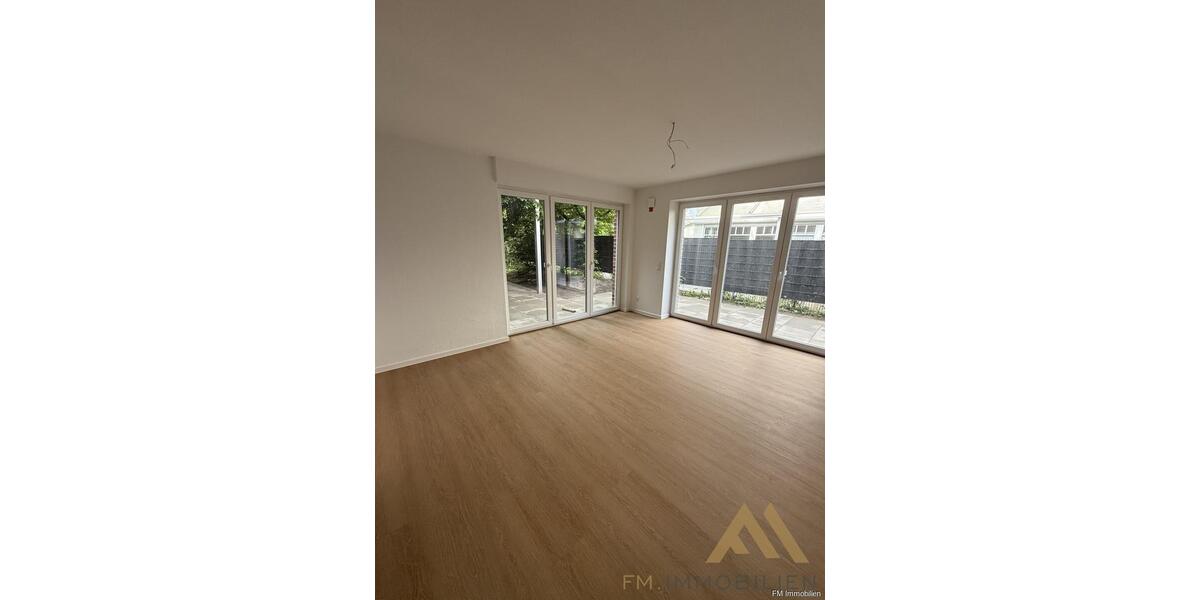 Erdgeschoßwohnung Cloppenburg - 3 Zimmer, 100 m&sup2;, 1.045&euro; | Angebot:26662368