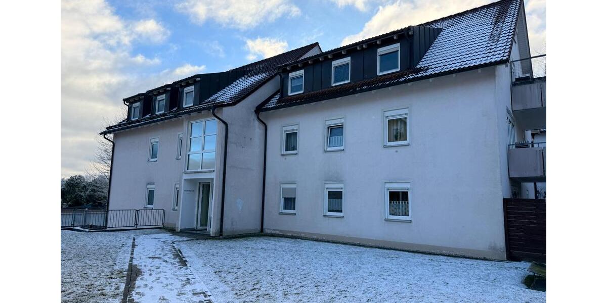Erdgeschoßwohnung Oberkotzau - 2 Zimmer, 68 m&sup2;, 550&euro; | Angebot:25222885
