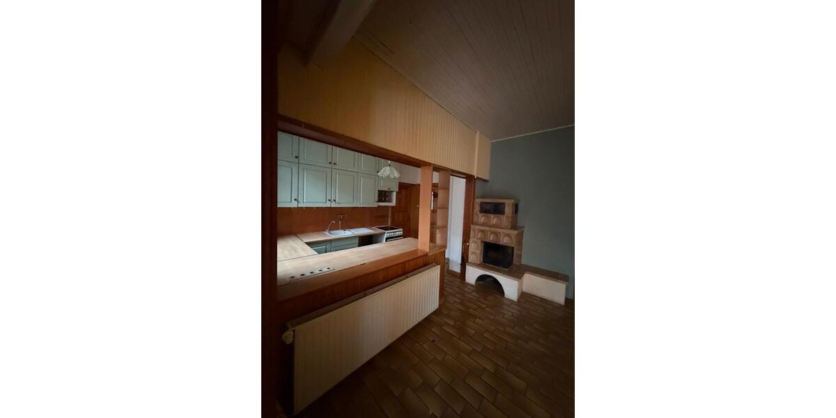 Erdgeschoßwohnung Neustadt am Rübenberge - 5 Zimmer, 185 m&sup2;, 1.565&euro; | Angebot:26041142