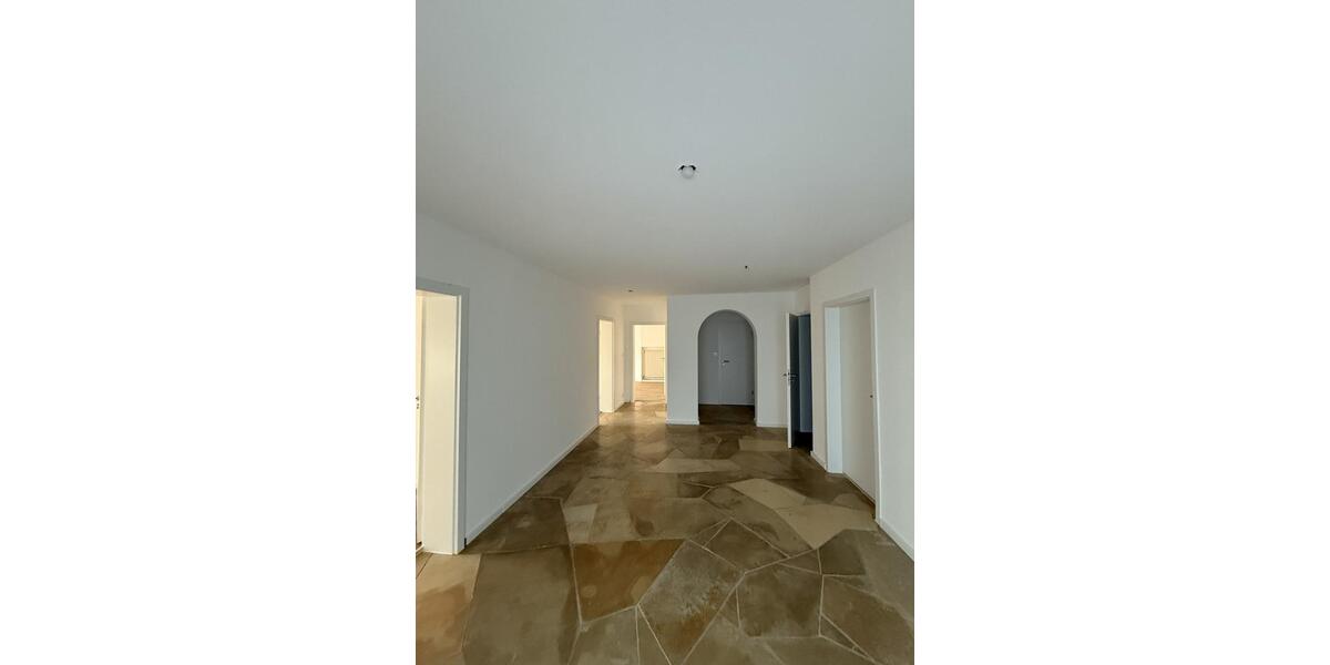 Erdgeschoßwohnung Grünstadt - 3 Zimmer, 120 m&sup2;, 1.200&euro; | Angebot:24829590