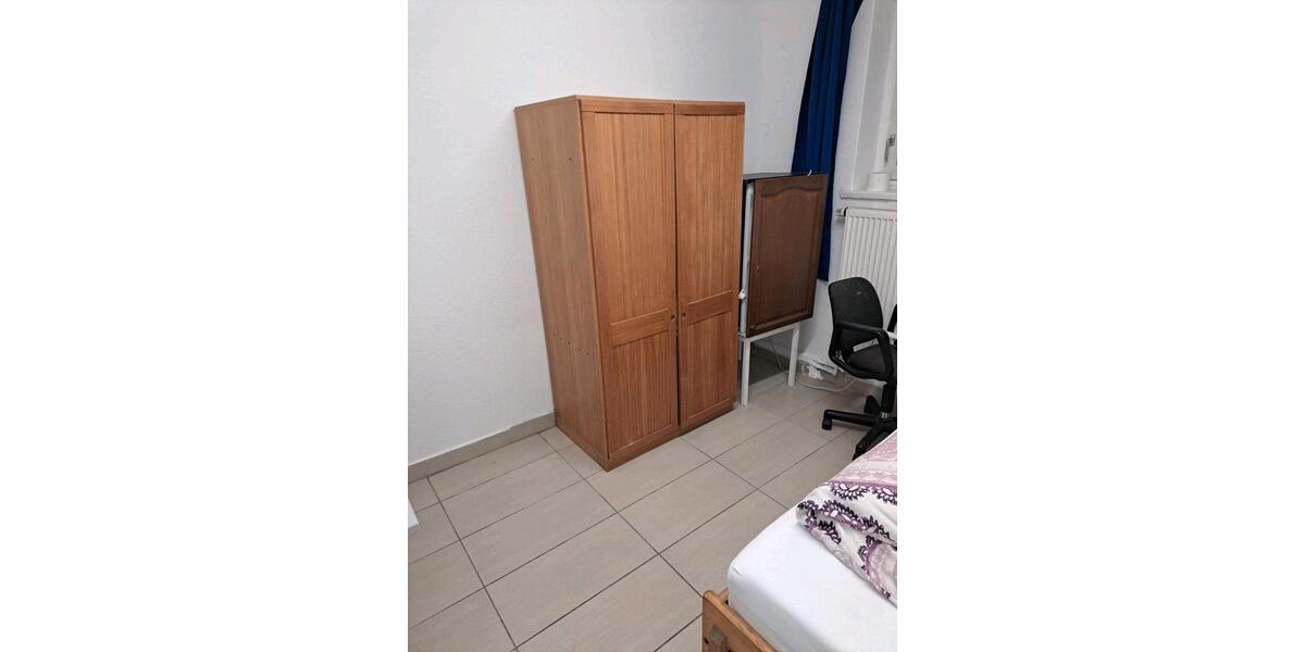 Wohnen auf Zeit Hannover Vahrenwald-List - 3 Zimmer, 20 m&sup2;, 400&euro; | Angebot:24321215