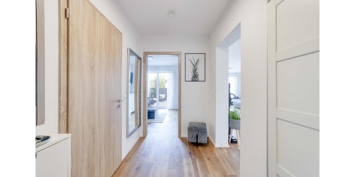 Etagenwohnung Trier West-Pallien - 1 Zimmer, 81 m&sup2;, 1.500&euro; | Angebot:26604273