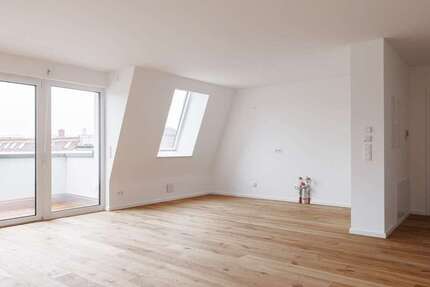 Wohnung Leipzig Zentrum-Süd - 4 Zimmer, 127 m&sup2;, 2.290&euro; | Angebot:26828862