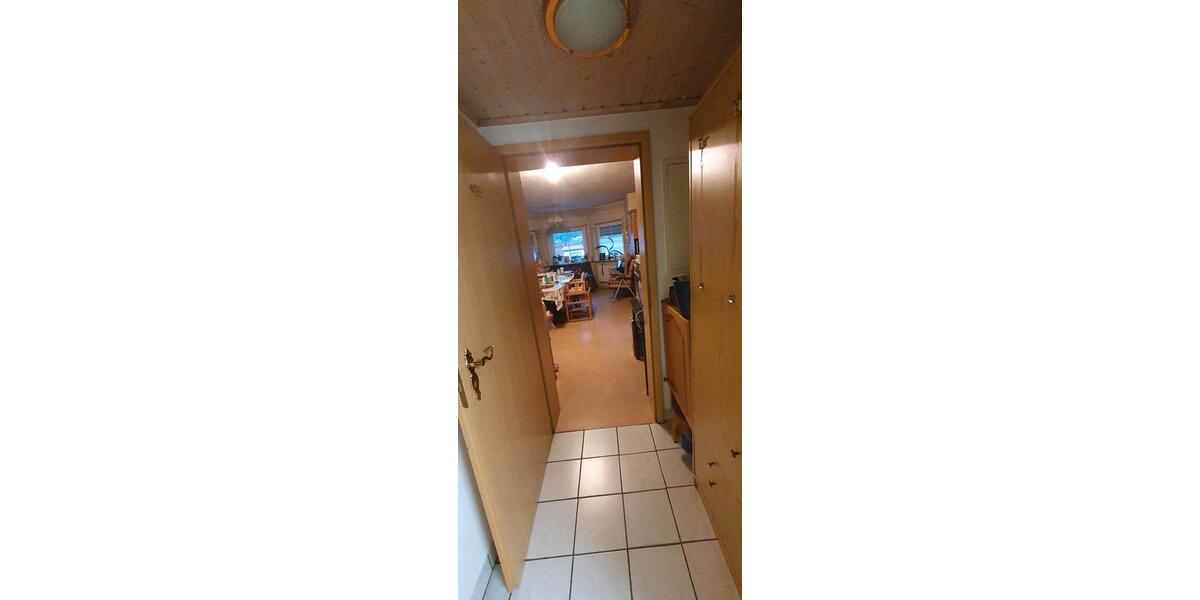 Erdgeschoßwohnung Wächtersbach - 3 Zimmer, 82 m&sup2;, 750&euro; | Angebot:26454160