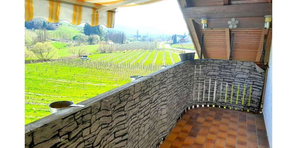 Etagenwohnung Oberkirch - 3 Zimmer, 91 m&sup2;, 683&euro; | Angebot:24975474