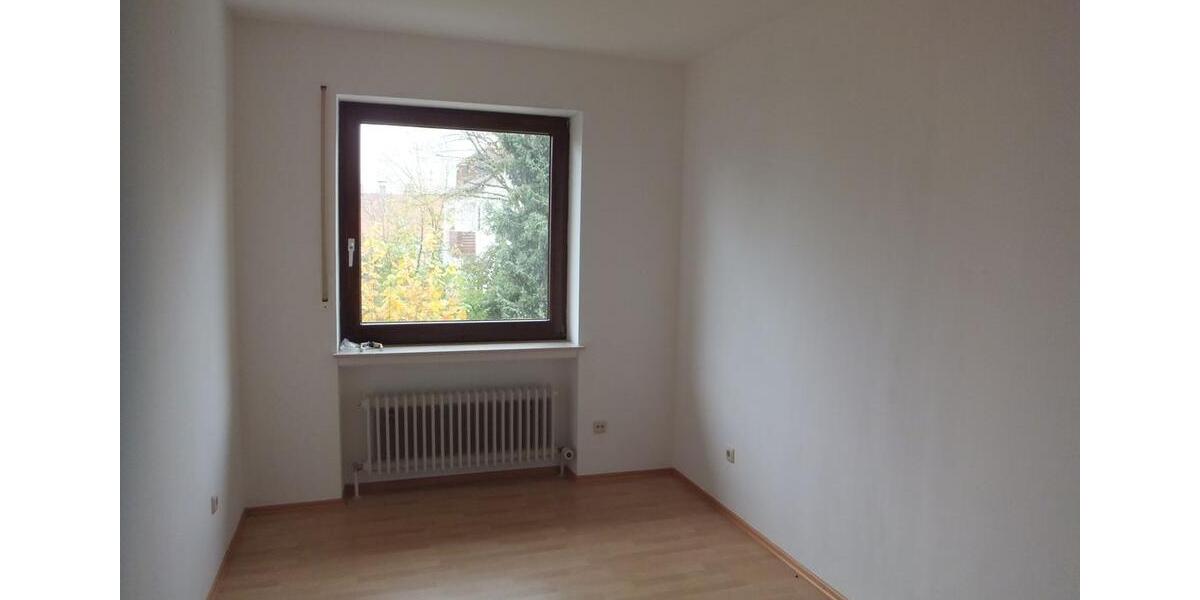 Reihenhaus Königsbrunn - 4 Zimmer, 103 m&sup2;, 1.500&euro; | Angebot:26579609