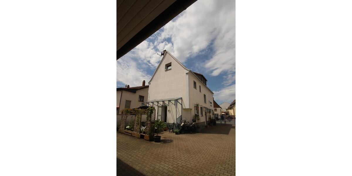 Einfamilienhaus Schöneck - 7 Zimmer, 210 m&sup2;, 1.800&euro; | Angebot:25128263