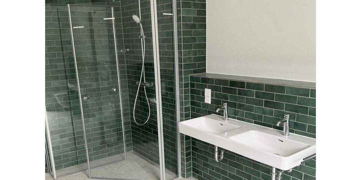 Etagenwohnung Hannover Döhren - 5 Zimmer, 140 m&sup2;, 1.990&euro; | Angebot:25677108