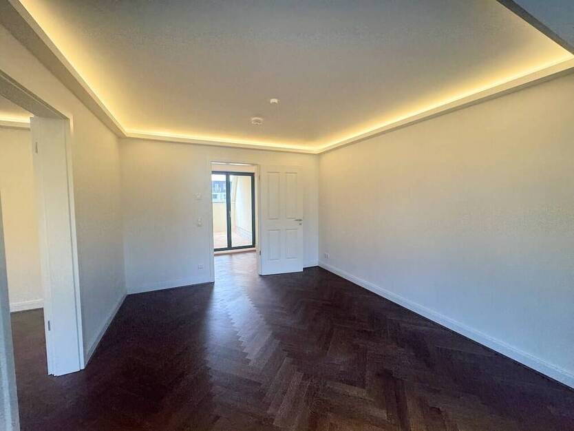 3,2,1.....! * Erstbezug * dunkles Parkett * Loggia * Fußbodenheizung * Tageslichtbad * LED-Licht