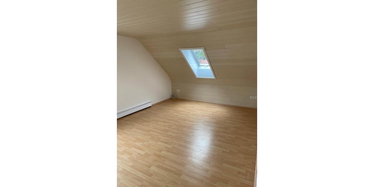 Dachgeschoßwohnung Gernsbach - 2 Zimmer, 54 m&sup2;, 600&euro; | Angebot:26654939