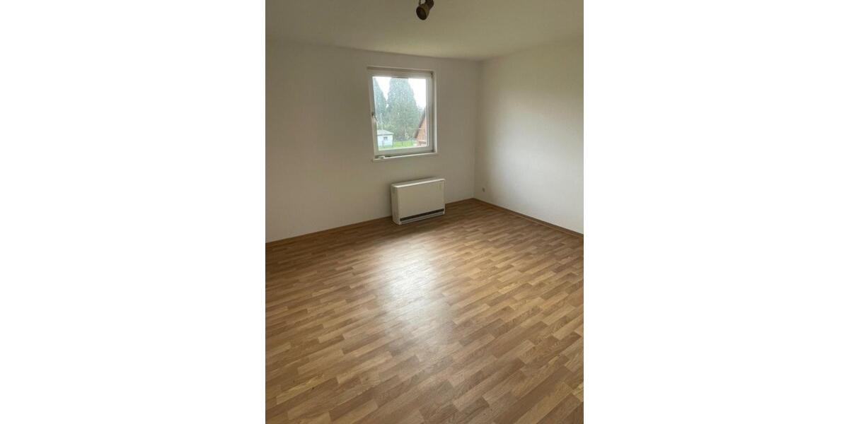 Etagenwohnung Schnackenburg - 4 Zimmer, 79 m&sup2;, 393&euro; | Angebot:19430692