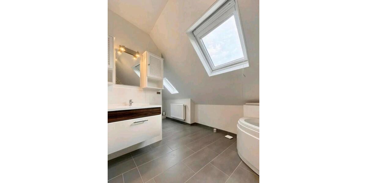 Etagenwohnung Hargesheim - 5 Zimmer, 152 m&sup2;, 1.500&euro; | Angebot:26671810