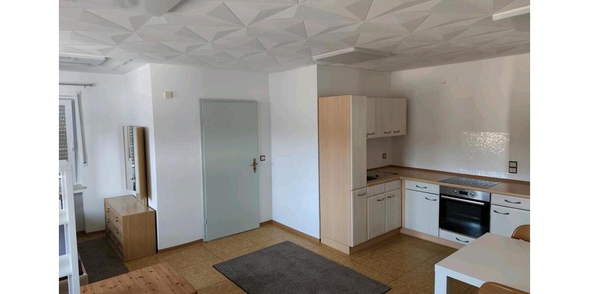 Etagenwohnung Münchsteinach - 1 Zimmer, 40 m&sup2;, 400&euro; | Angebot:26041350