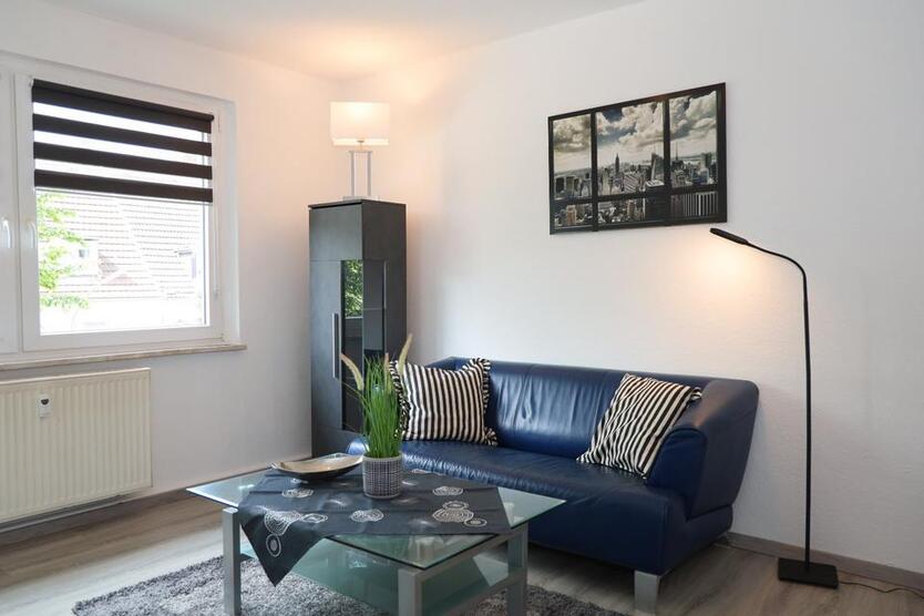 Voll möblierte, helle Wohnung in ruhiger Lage nahe der Arena