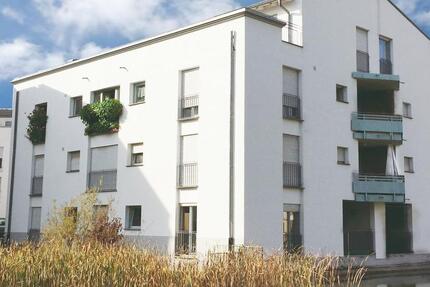 Wohnung Engen - 3.5 Zimmer, 82 m&sup2;, 980&euro; | Angebot:25821681