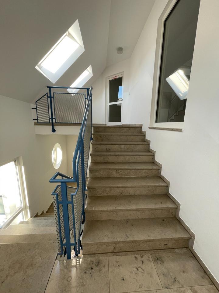 Mietwohnung - 3 Raum Wohnung mit Balkon zimmer