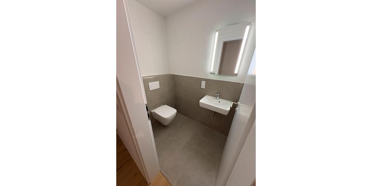 Erdgeschoßwohnung Hiddenhausen - 1 Zimmer, 119 m&sup2;, 1.834&euro; | Angebot:24818934