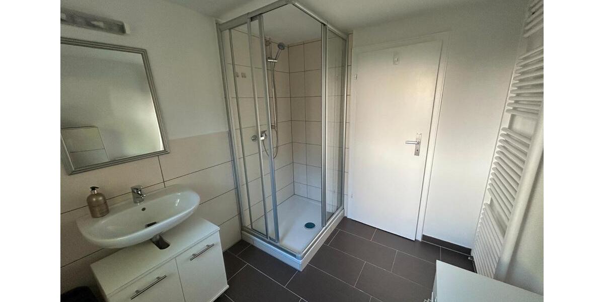 Einfamilienhaus Kaiserslautern Einsiedlerhof - 5 Zimmer, 155 m&sup2;, 1.800&euro; | Angebot:26656496