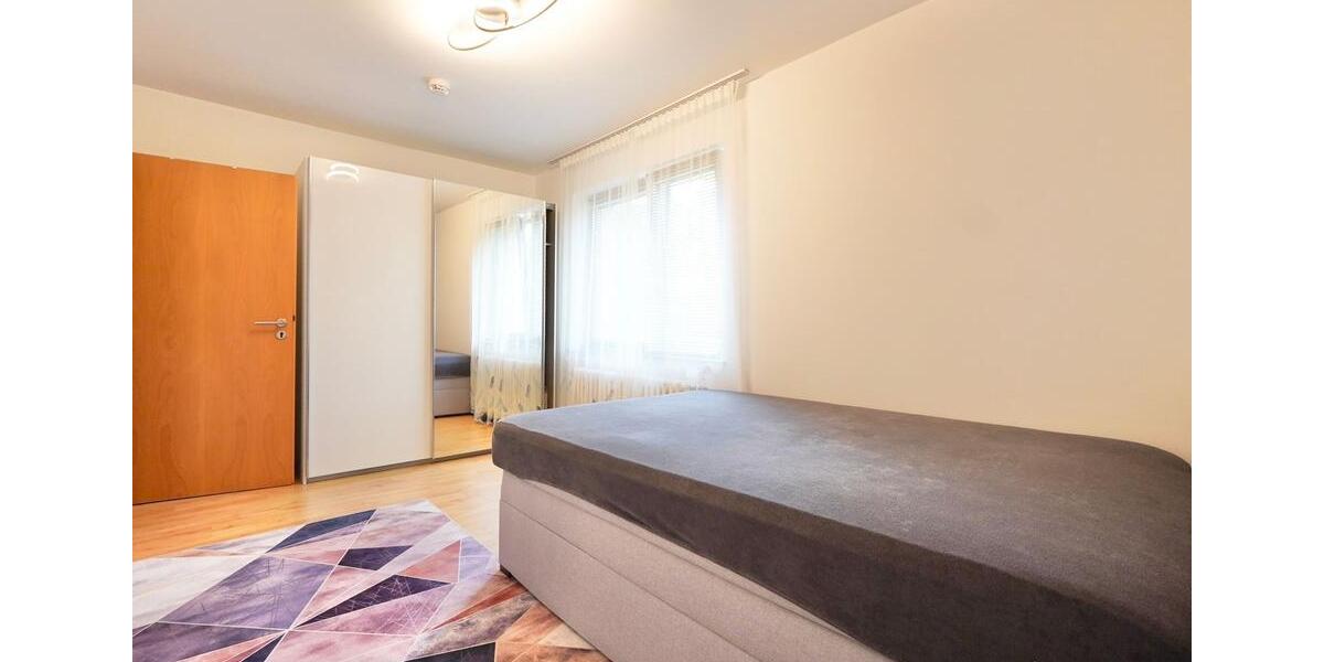 Etagenwohnung Rüsselsheim am Main - 3 Zimmer, 76 m&sup2;, 1.550&euro; | Angebot:25988987
