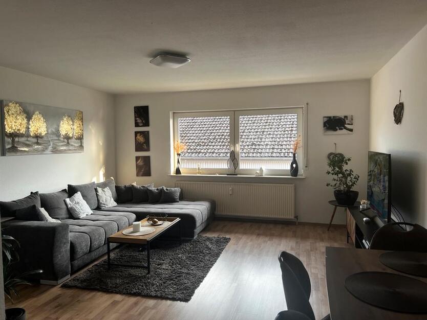 Helle, gemütliche 2-Zimmer Wohnung in ruhiger Lage