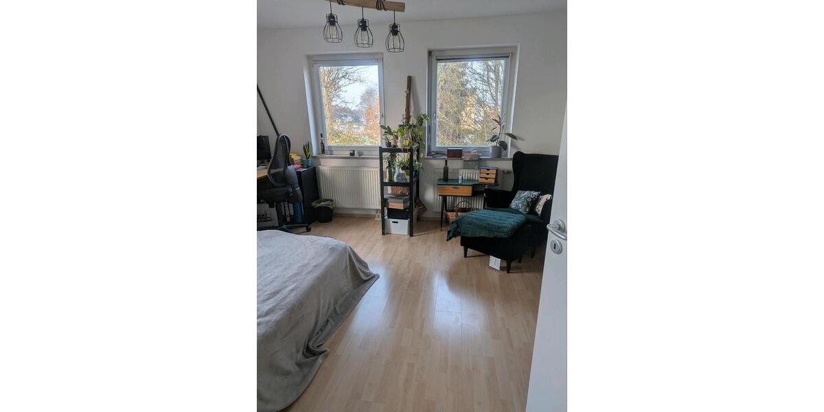 Wohnen auf Zeit Altdorf - 4 Zimmer, 120 m&sup2;, 556&euro; | Angebot:25806337