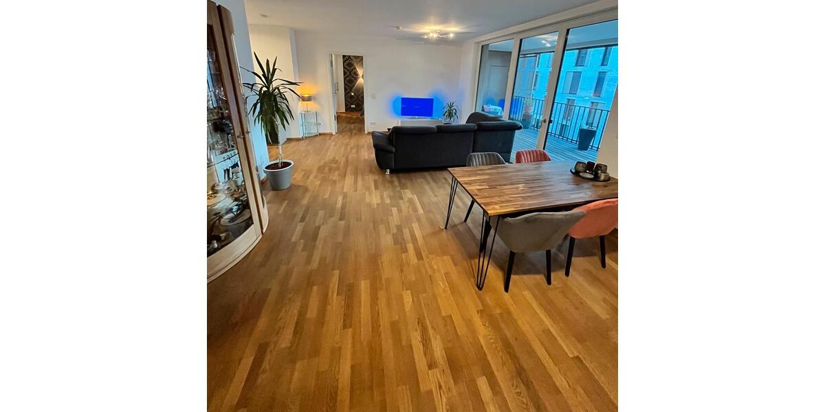 Etagenwohnung Offenbach am Main Hafen - 2 Zimmer, 67 m&sup2;, 1.499&euro; | Angebot:26581602