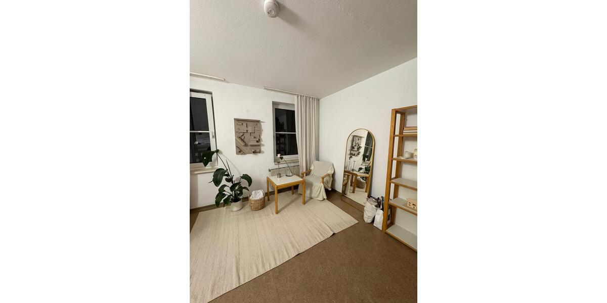 Wohnen auf Zeit Dortmund Hombruch - 1 Zimmer, 30 m&sup2;, 550&euro; | Angebot:25523212