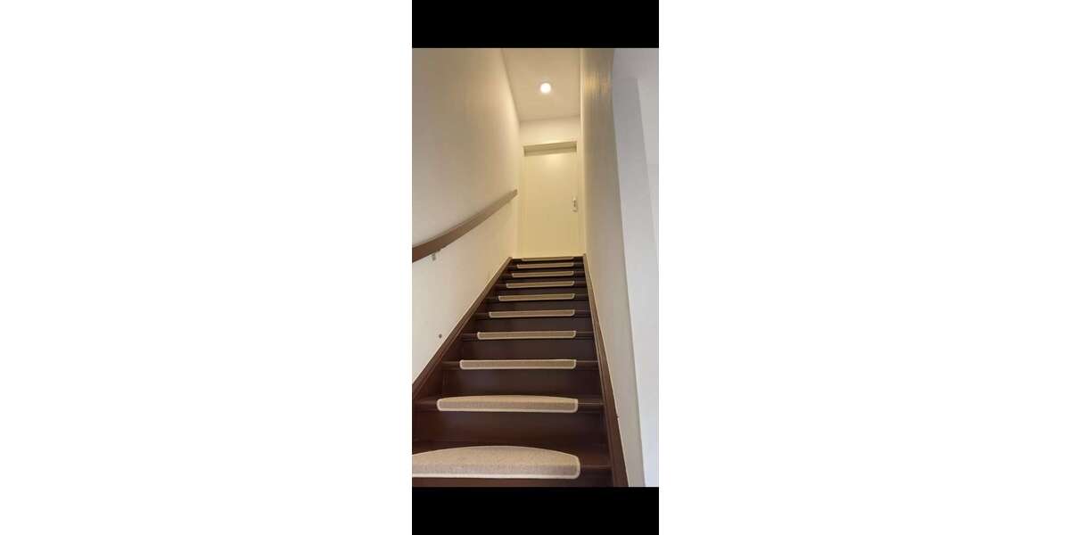 Etagenwohnung Nürnberg Eibach - 4 Zimmer, 90 m&sup2;, 1.350&euro; | Angebot:27031140