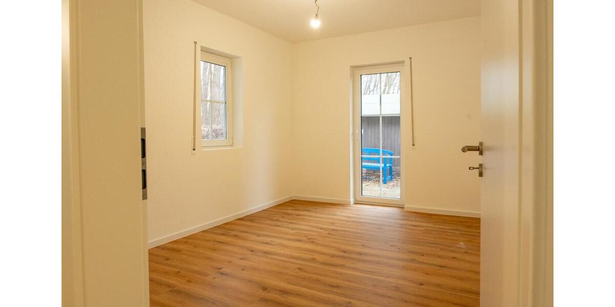 Etagenwohnung Bestensee - 3 Zimmer, 108 m&sup2;, 1.950&euro; | Angebot:25851491