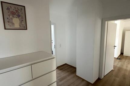 Wohnen auf Zeit Mönchengladbach Süd - 5 Zimmer, 80 m&sup2;, 19&euro; | Angebot:26146012