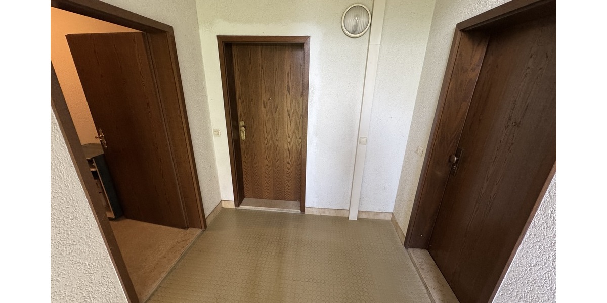 Kleine 1 Raum Wohnung mit Schlafnische und Aufzug in Gera - Etagenwohnung Gera Bieblach-Ost | Angebot:26714339