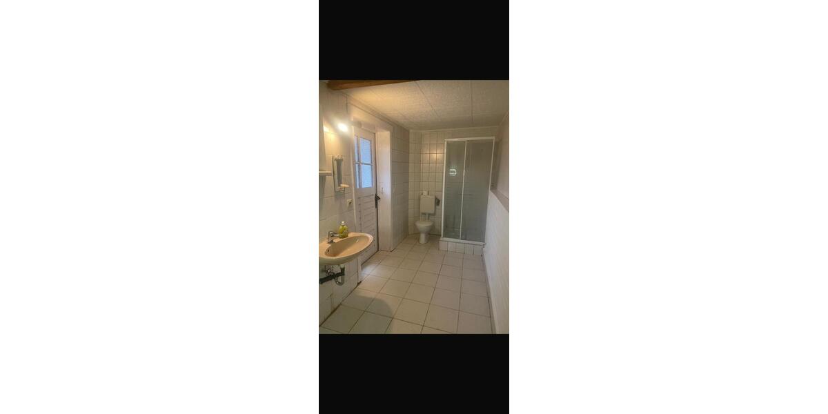 Hochparterre Templin - 1 Zimmer, 40 m&sup2;, 320&euro; | Angebot:25544696