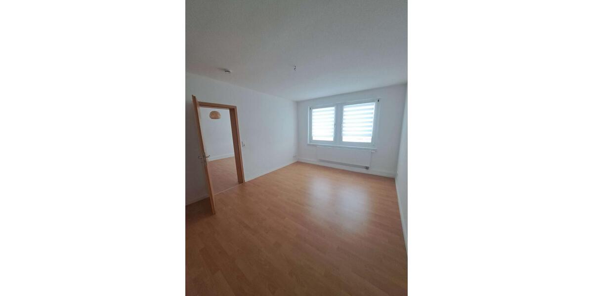 Etagenwohnung Am Ettersberg - 2 Zimmer, 46 m&sup2;, 350&euro; | Angebot:26442707