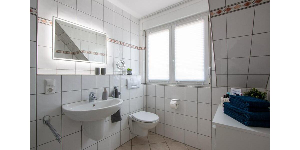 Wohnen auf Zeit Möhnesee - 2 Zimmer, 65 m&sup2;, 99&euro; | Angebot:24398311