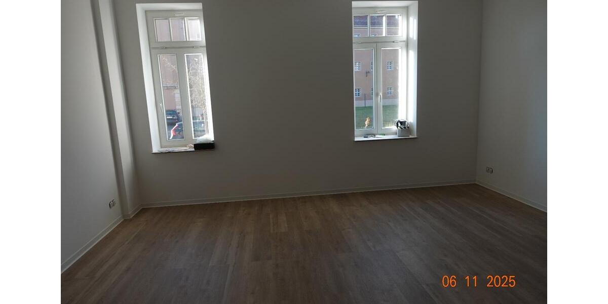 3 Raumwohnung im Erdgeschoß 3 zimmer