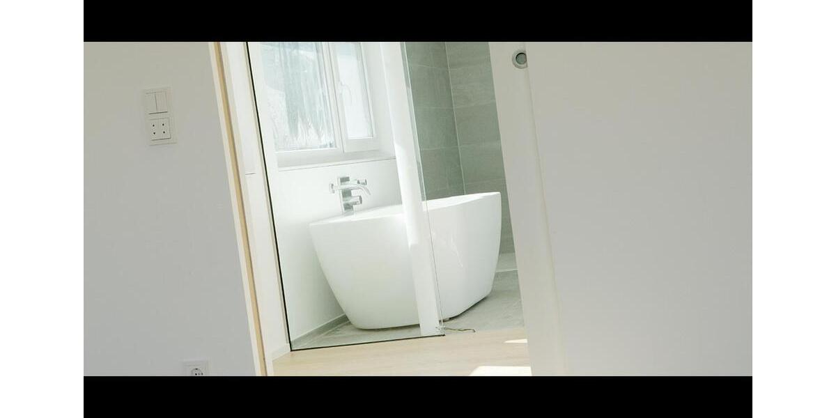 Dachgeschoßwohnung Mainz Mombach - 2 Zimmer, 109 m&sup2;, 1.970&euro; | Angebot:26036567