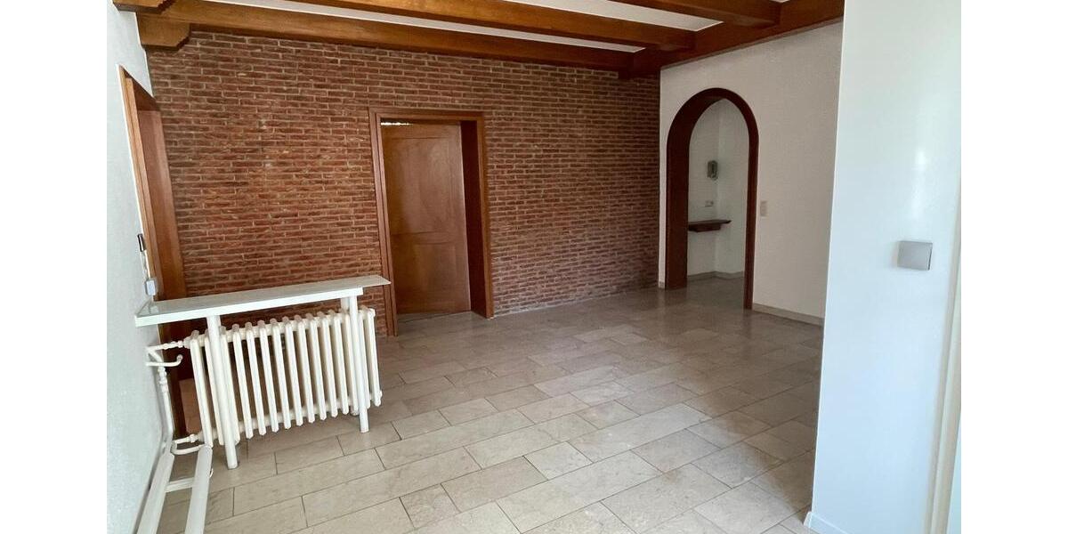 Terrassenwohnung Burgkunstadt - 4 Zimmer, 150 m&sup2;, 1.100&euro; | Angebot:25046119