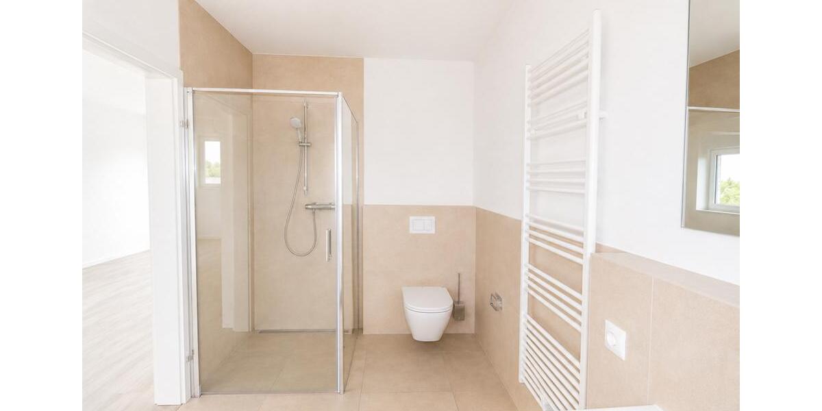 Dachgeschoßwohnung Schortens - 2 Zimmer, 74 m&sup2;, 890&euro; | Angebot:26588412