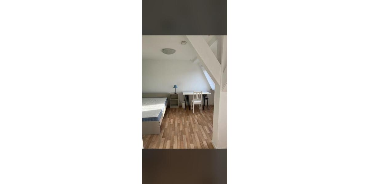 Wohnen auf Zeit Bremerhaven Geestemünde - 5 Zimmer, 130 m&sup2;, 400&euro; | Angebot:26531758
