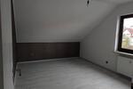 Dachgeschoßwohnung Schwalmstadt - 4 Zimmer, 95 m&sup2;, 880&euro; | Angebot:24769616