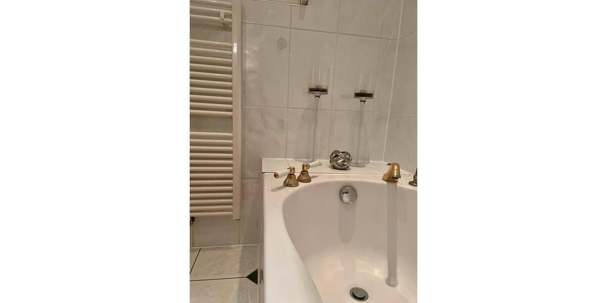 Etagenwohnung Berlin Spandau - 2 Zimmer, 75 m&sup2;, 1.350&euro; | Angebot:26395736