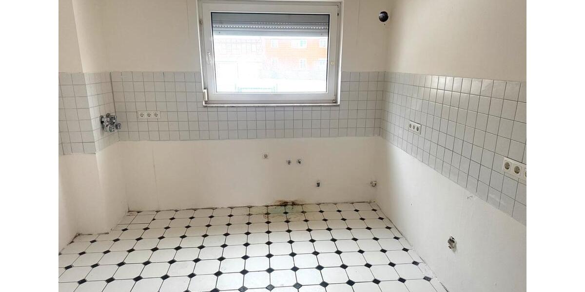 Erdgeschoßwohnung Helmstedt - 4 Zimmer, 110 m&sup2;, 800&euro; | Angebot:24809970