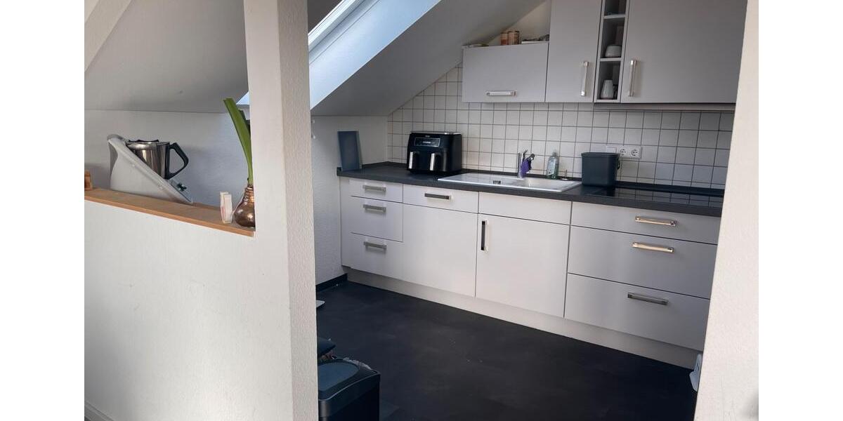 Dachgeschoßwohnung Gensingen - 3.5 Zimmer, 100 m&sup2;, 1.000&euro; | Angebot:26020020