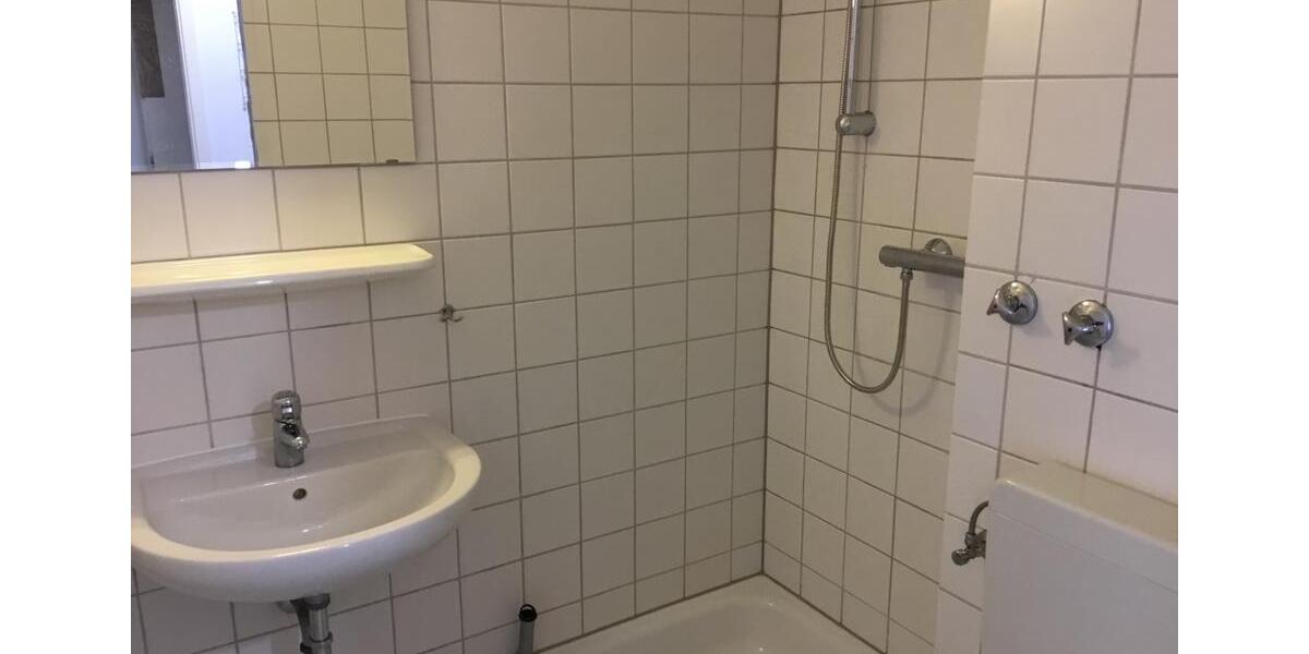 Etagenwohnung Flensburg - 1 Zimmer, 20 m&sup2;, 345&euro; | Angebot:26652148