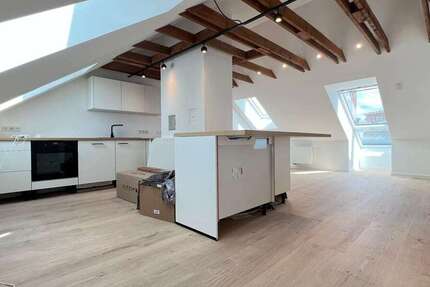 Wohnung Kaiserslautern Betzenberg - 4 Zimmer, 86 m&sup2;, 1.750&euro; | Angebot:26749235