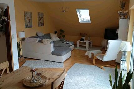 Wohnung Holzminden - 3 Zimmer, 80 m&sup2;, 680&euro; | Angebot:27593693